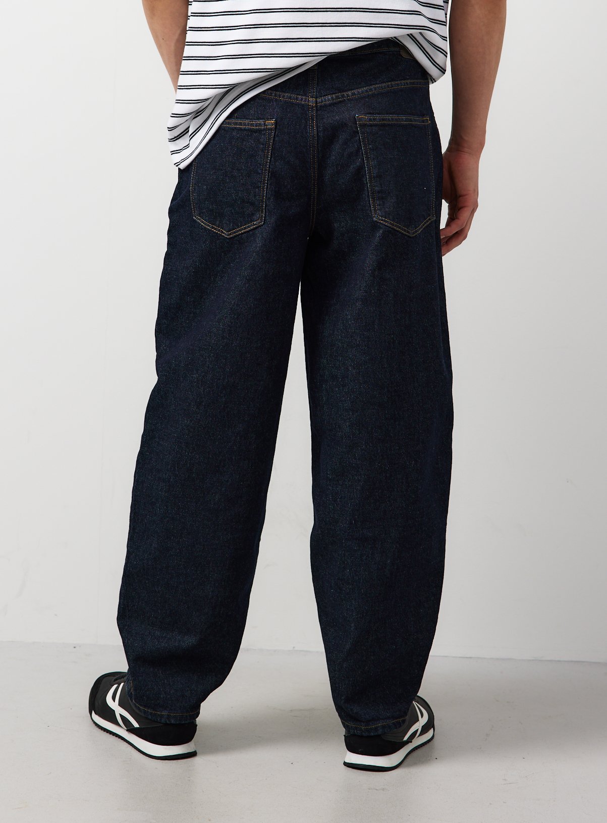 Dark Denim Barrel Leg Jeans 40R - Image 6 thumbnail